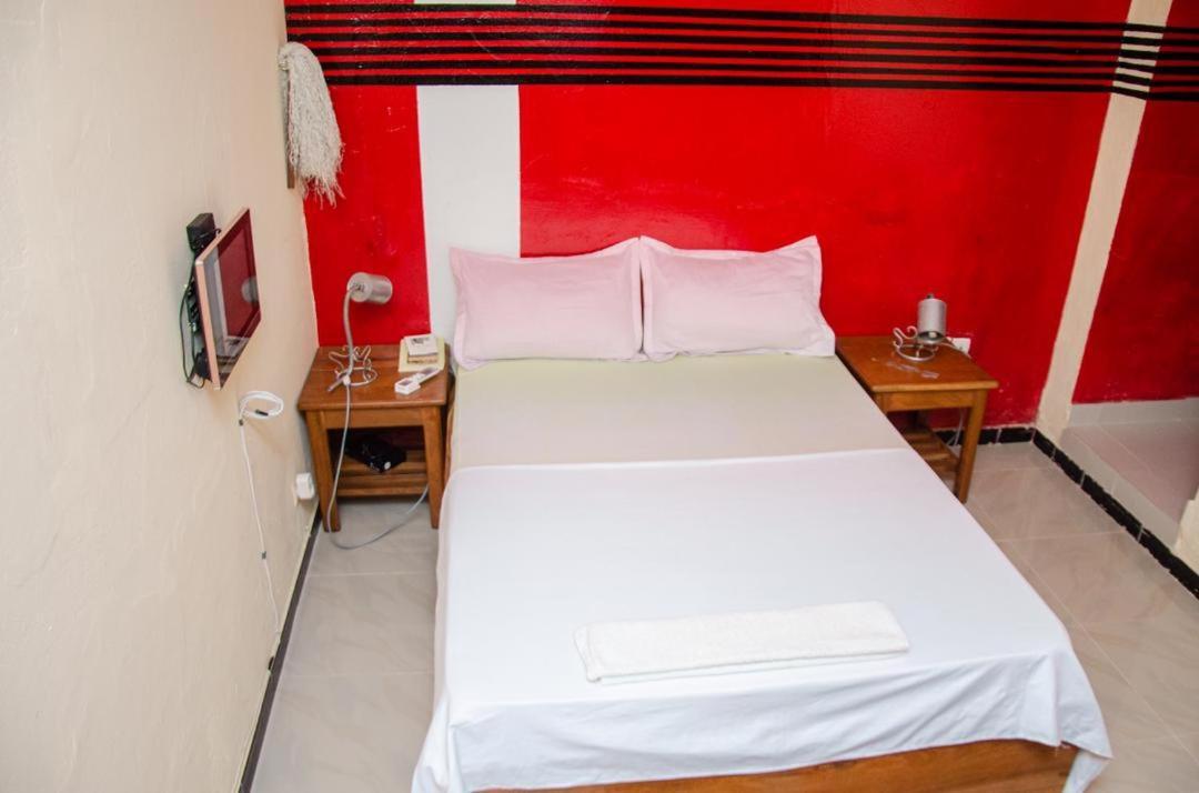 Ker Adja Apartment Ziguinchor Ngoại thất bức ảnh